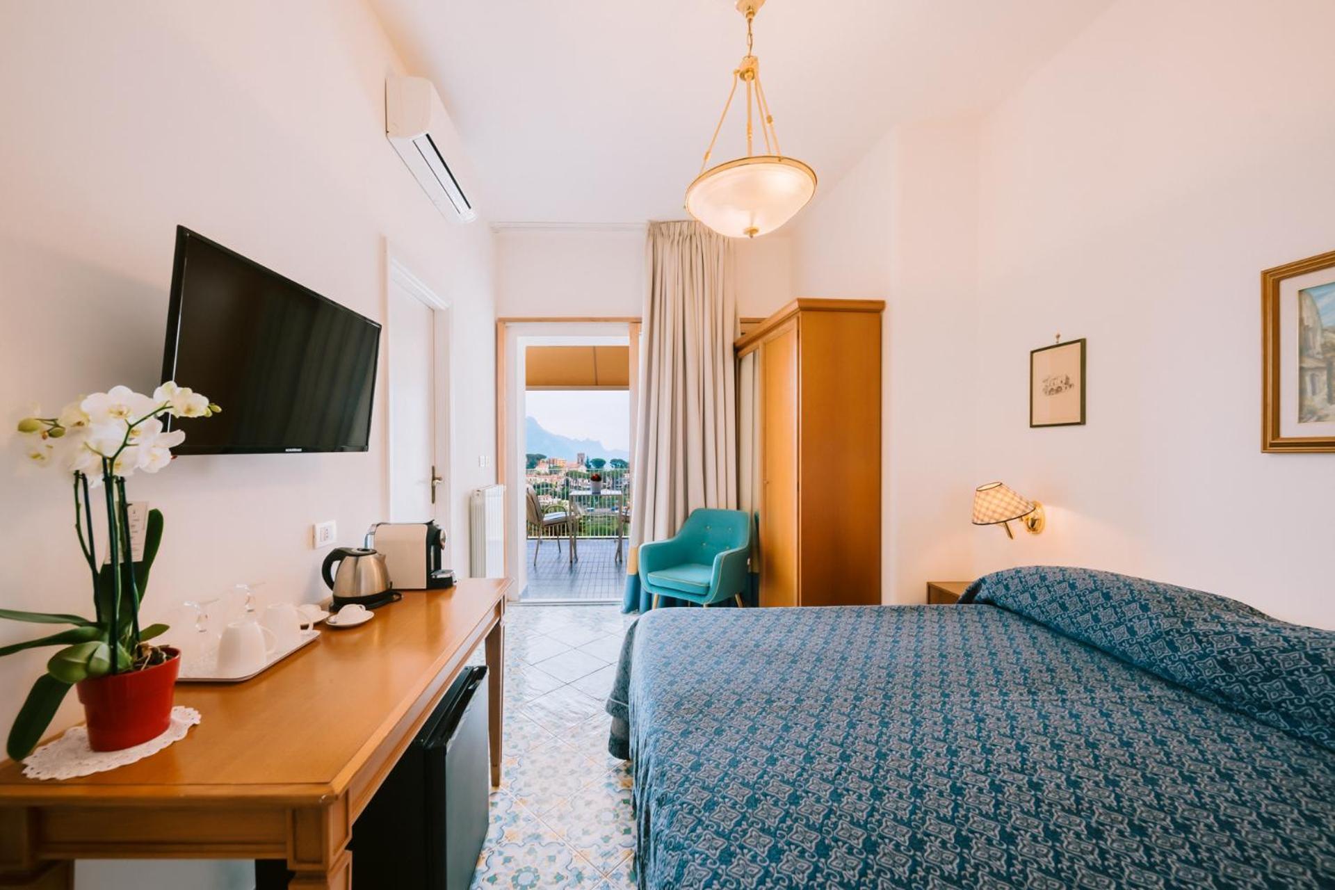 Hotel Zi'Ntonio Скала Екстер'єр фото