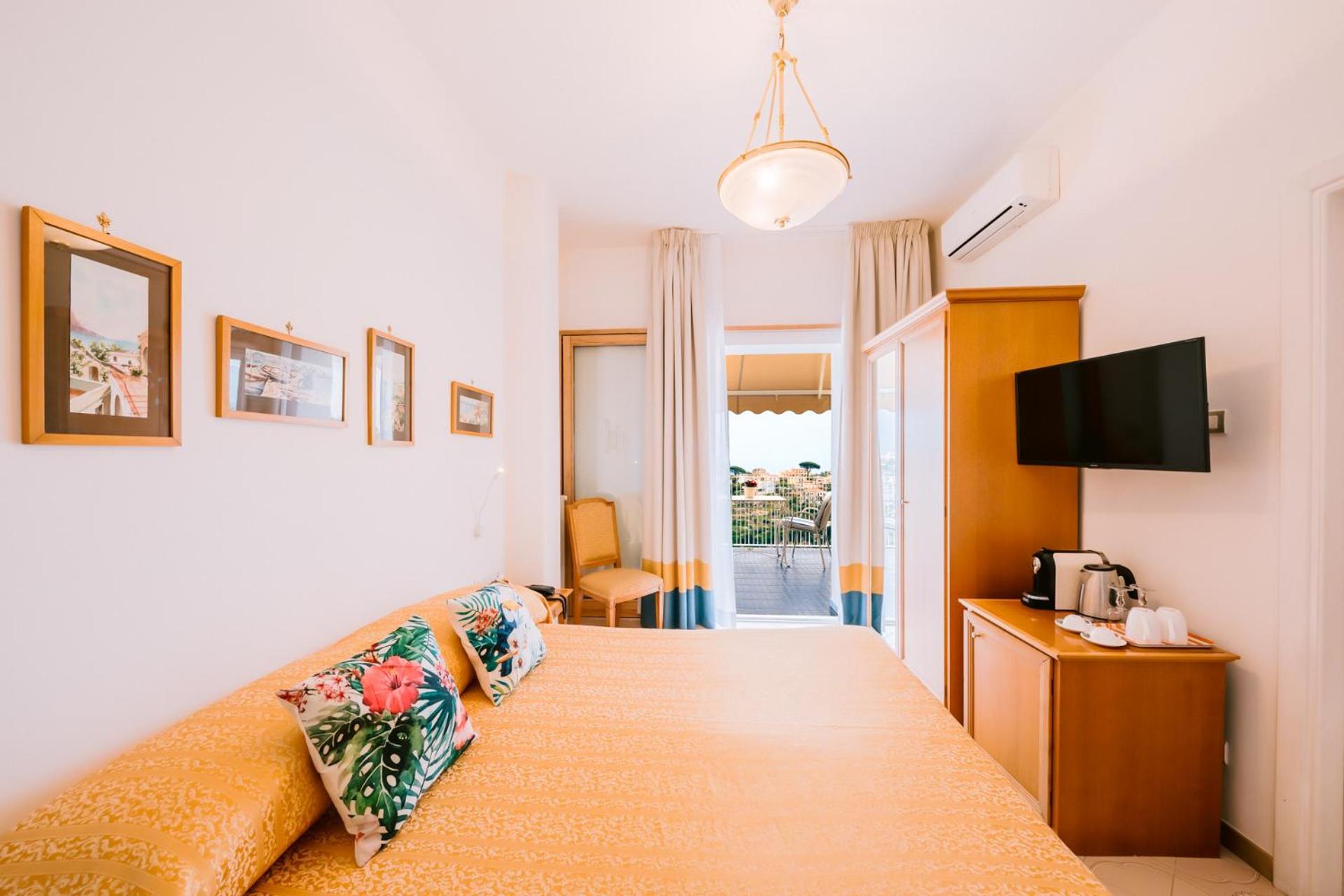 Hotel Zi'Ntonio Скала Екстер'єр фото